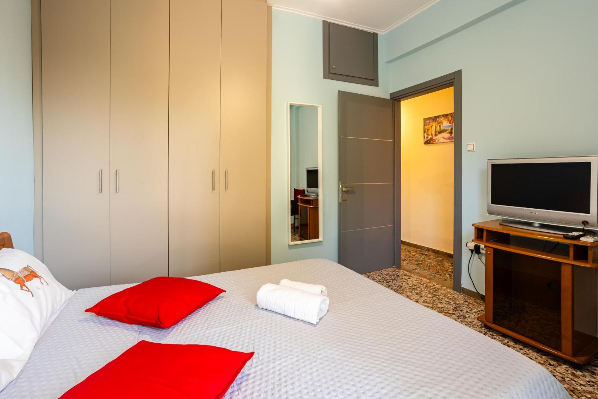 Avia Seaview Getaway - Konstantina'S Hidden Haven Villa Kalamata Luaran gambar