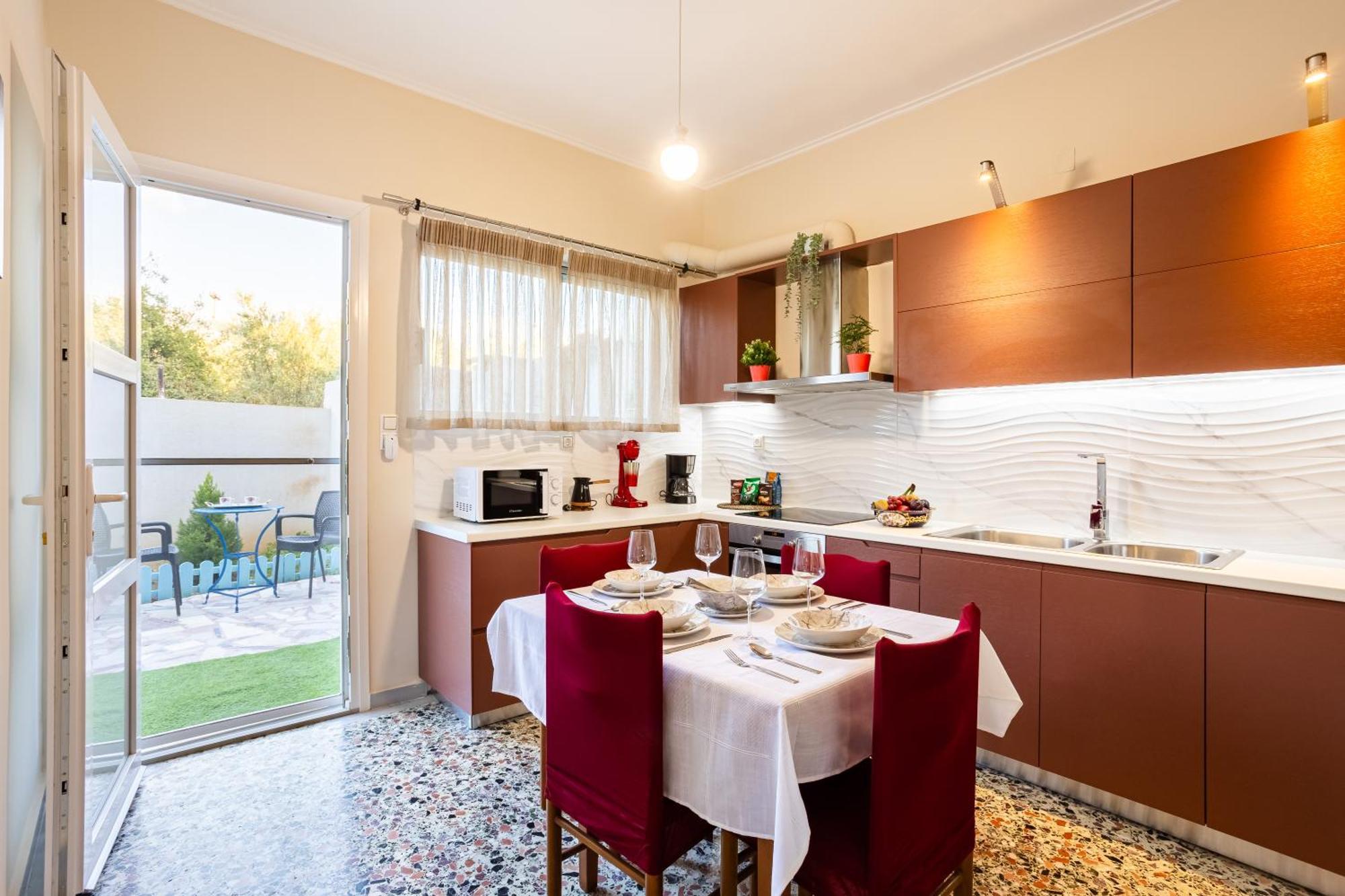 Avia Seaview Getaway - Konstantina'S Hidden Haven Villa Kalamata Luaran gambar