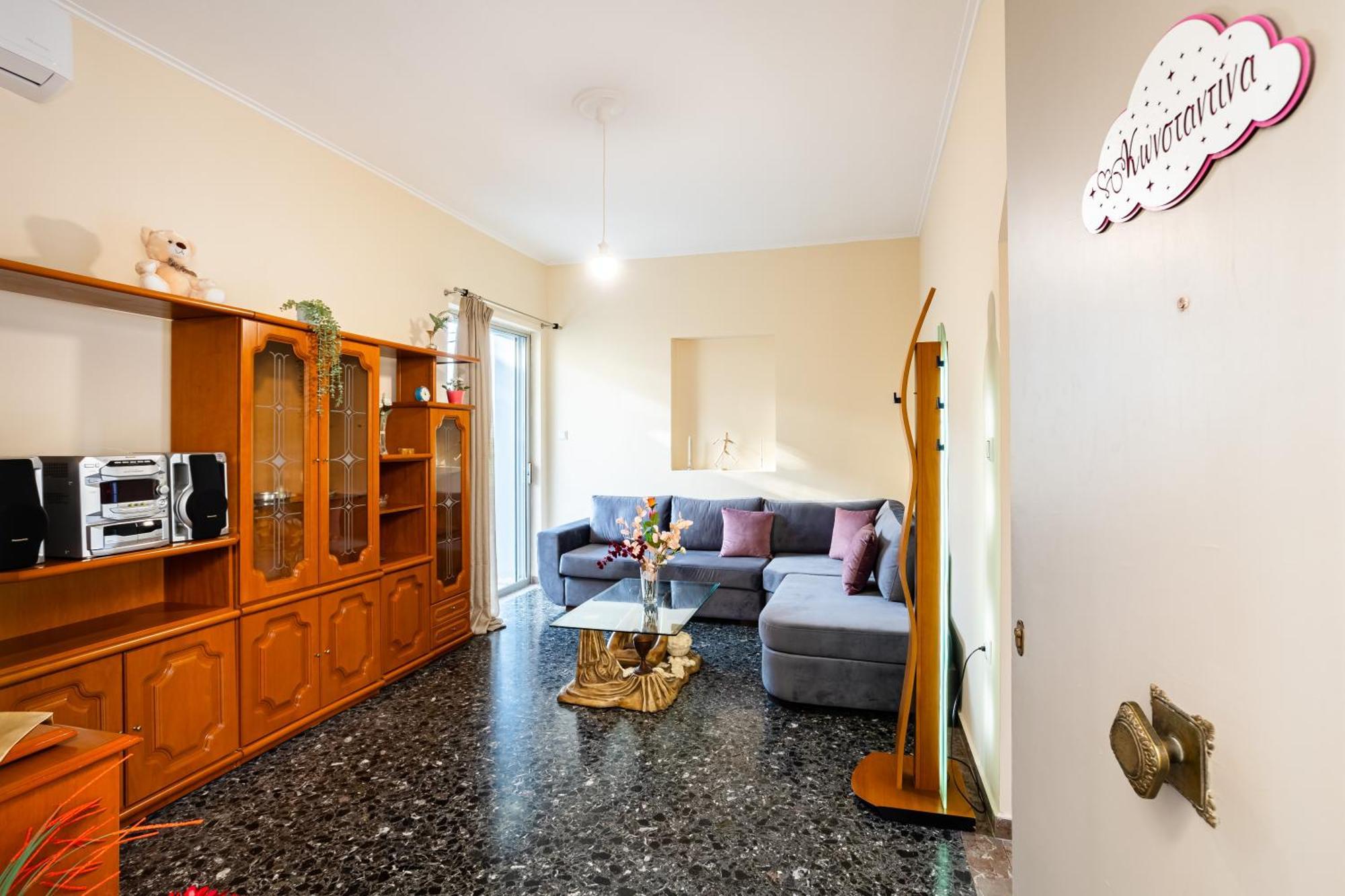 Avia Seaview Getaway - Konstantina'S Hidden Haven Villa Kalamata Luaran gambar