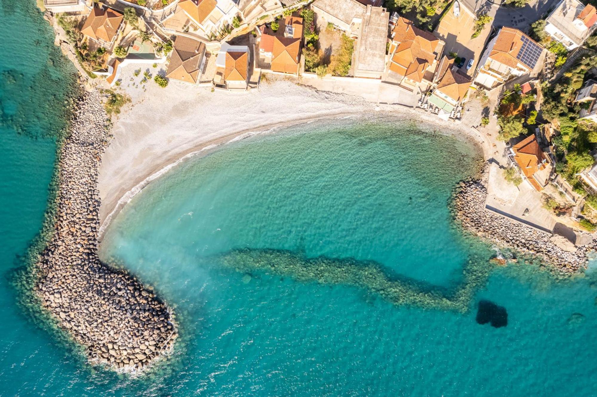 Avia Seaview Getaway - Konstantina'S Hidden Haven Villa Kalamata Luaran gambar